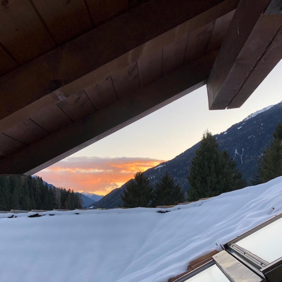 Holidays Dolomiti Apartment Resort Карисоло Екстериор снимка